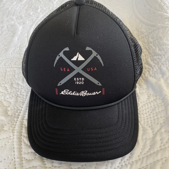 eddie bauer trucker hat
